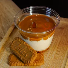 Lotus cheesecake